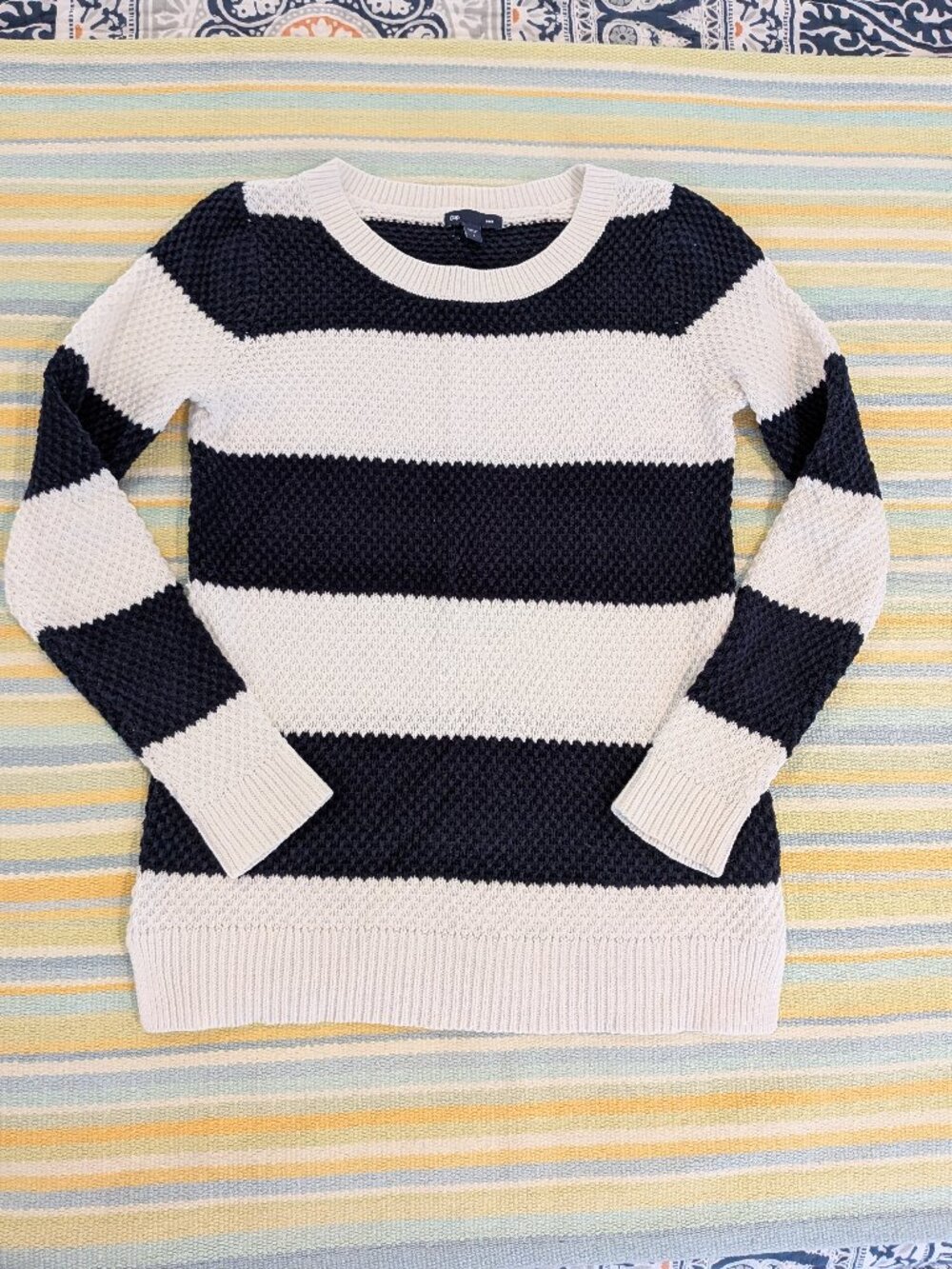 ⭐ GAP Navy / White Striped Chunky Knit Sweater Small